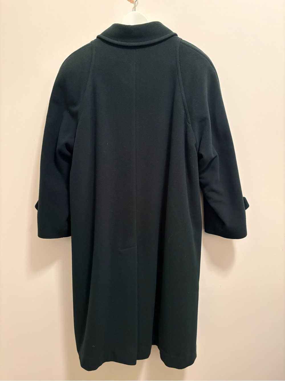 Vintage Holt Renfrew Dark Green Women’s Classic Wool and Cashmere Coat - Picture 7 of 8